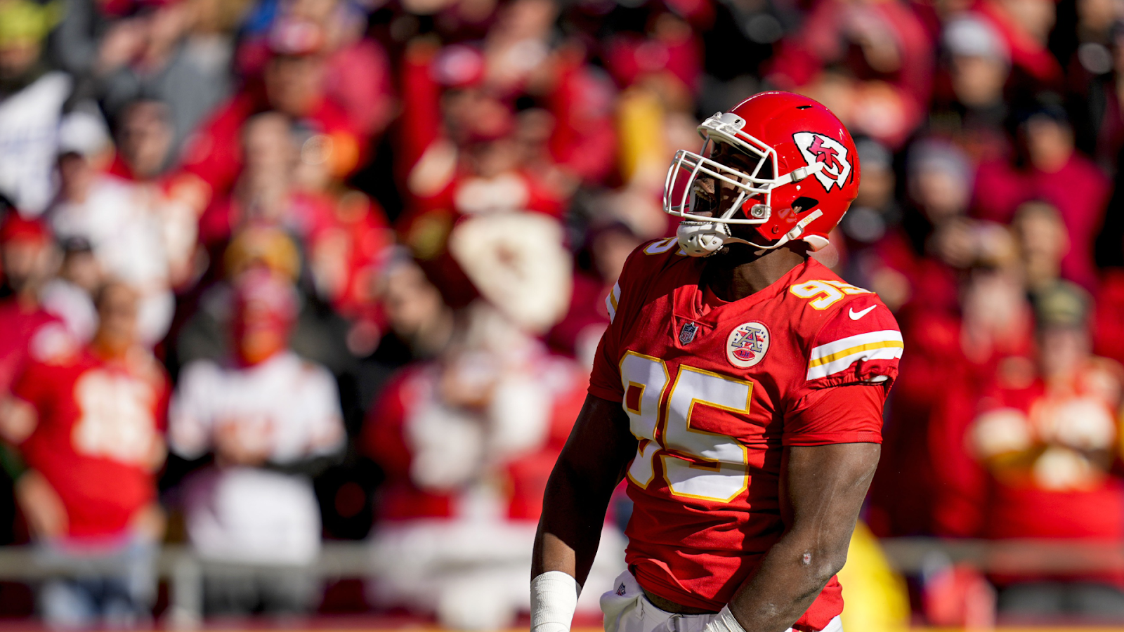 Chiefs, Chris Jones reach one-year deal on restructured contract