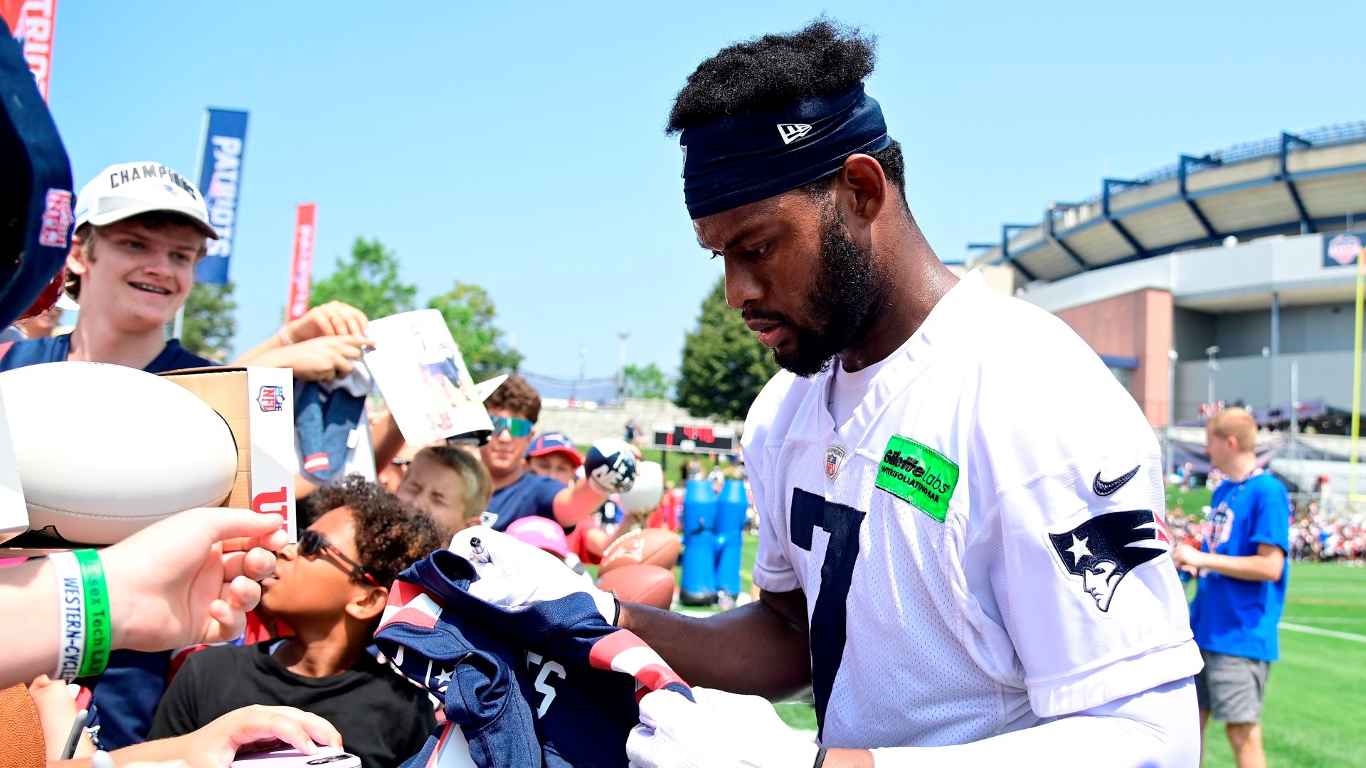 New England Patriots Assign Veteran Numbers; JuJu Smith-Schuster's Jersey?  - Sports Illustrated New England Patriots News, Analysis and More