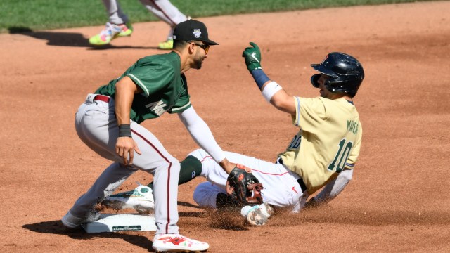 Marcelo Mayer wears Fenway cleats during MLB Futures Game