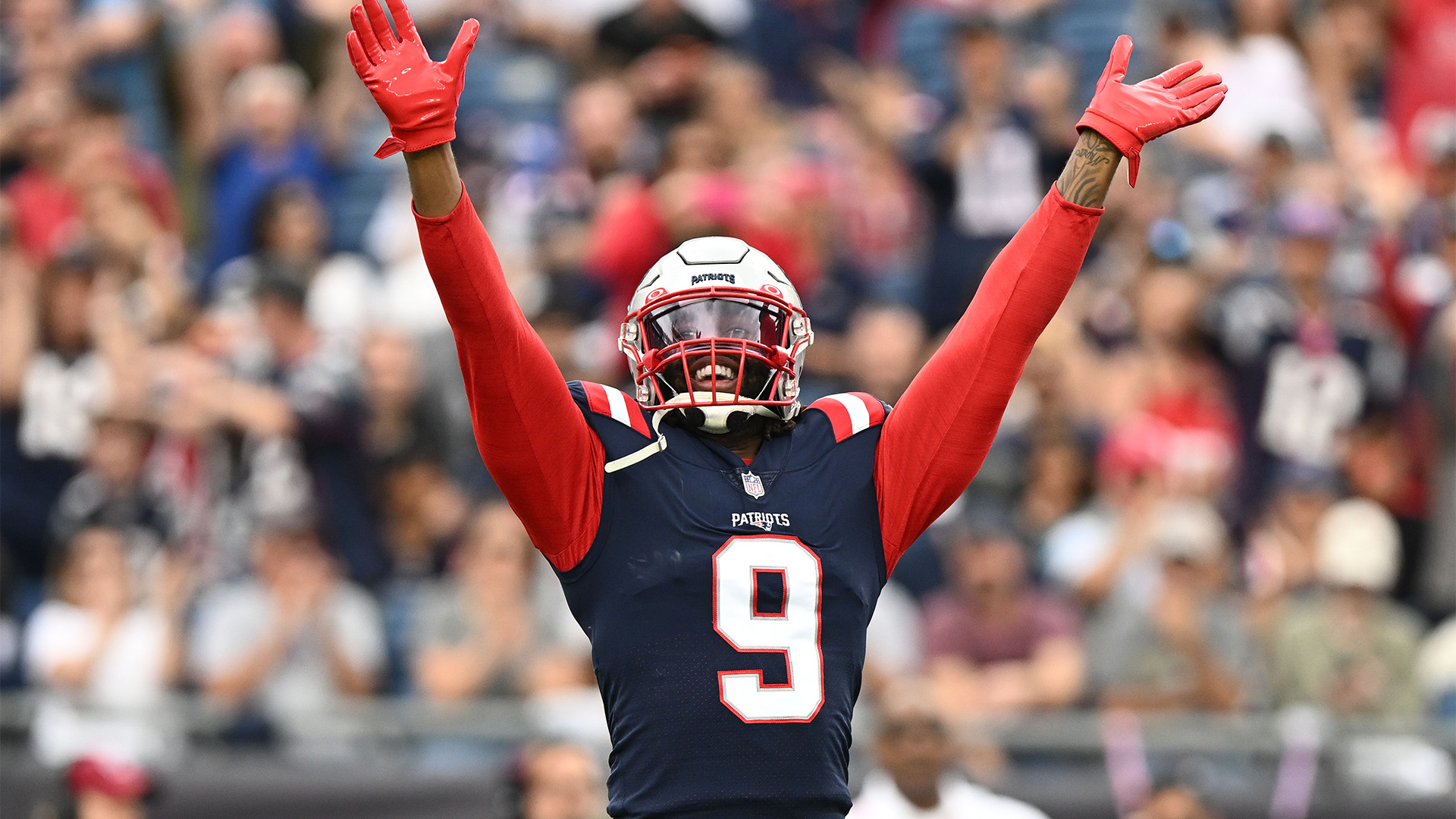 Matthew Judon feels at home in New England, wants to retire a Patriot: “I  don't ever want to leave. That's not my intent. Forever. I want to retire  here. I'm very comfortable.