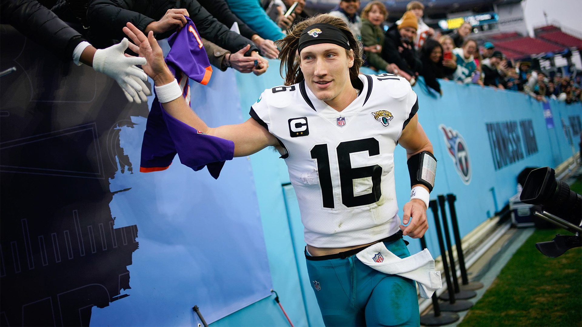 Trevor Lawrence Locked In To Lead AFC South In Passing Yards?