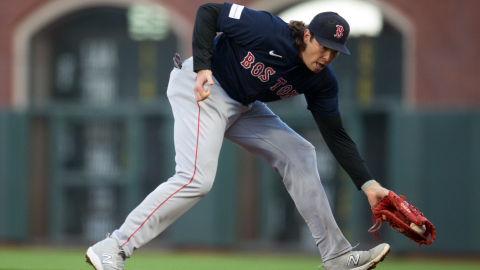 Xander Bogaerts out of Boston Red Sox lineup as lefty Kyle Hart makes  big-league debut in series finale vs. Rays 