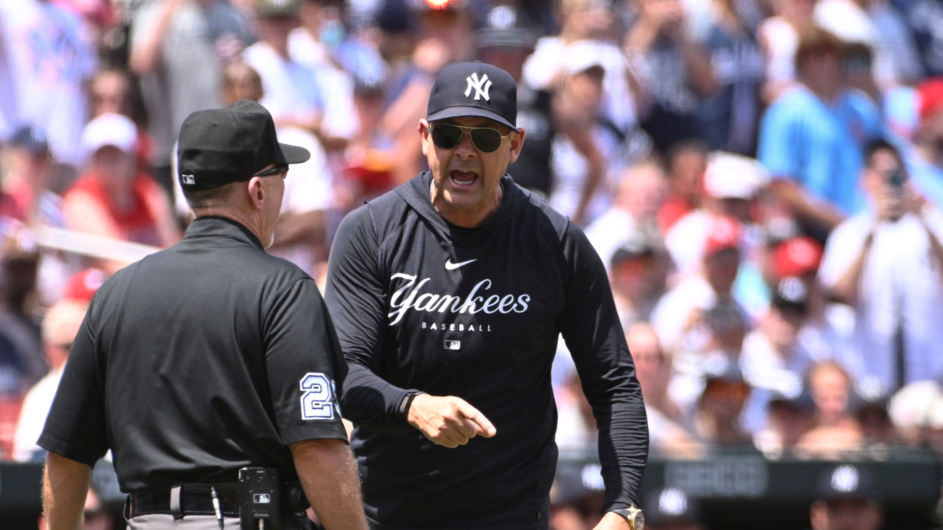 WATCH: Aaron Boone gets aggressive after a call by the umpire