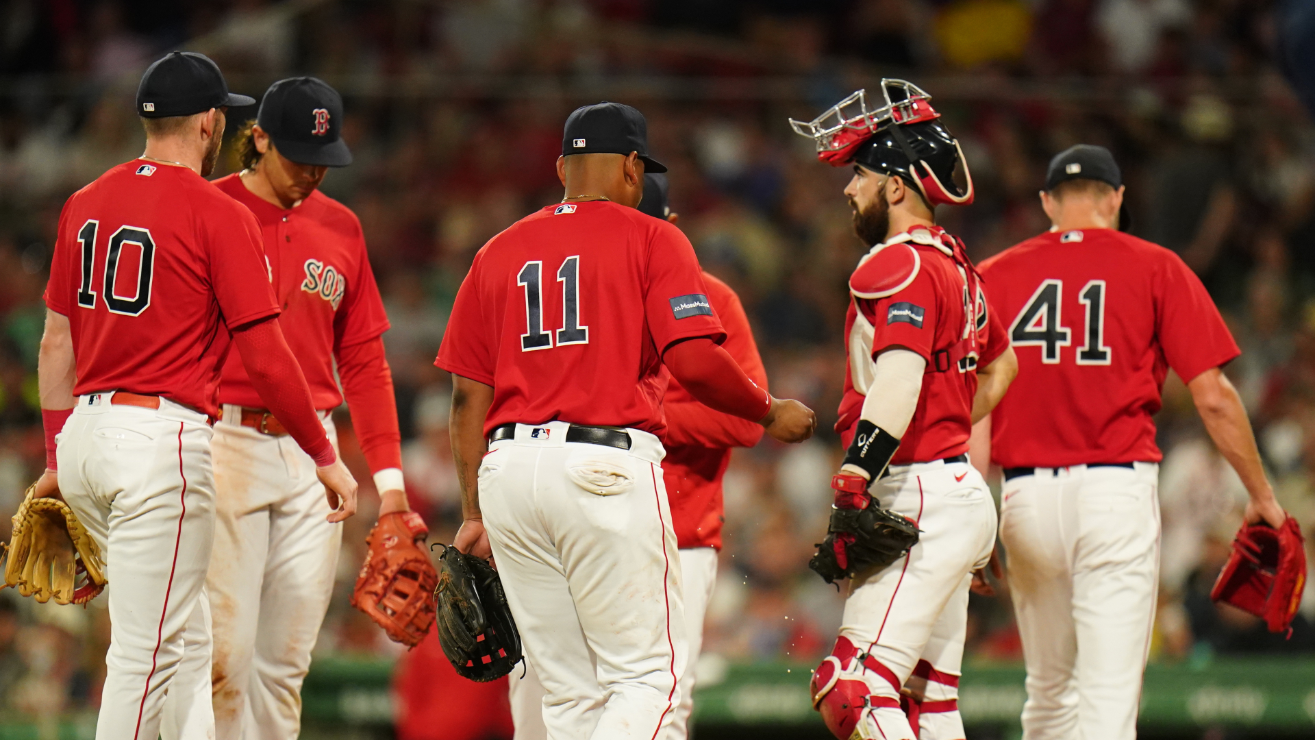 Jason Varitek has increased presence for Boston Red Sox in new