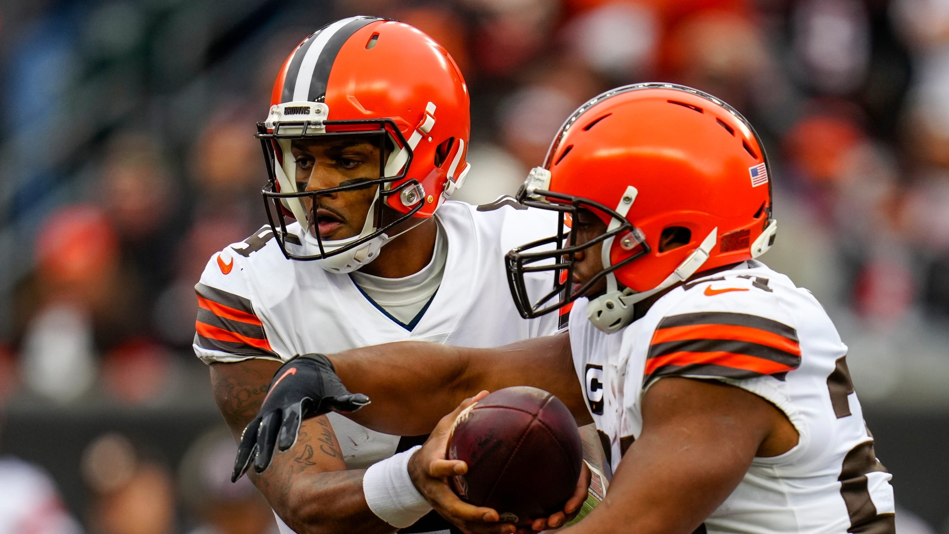 Watch Nick Chubb give the Browns a 10-7 lead vs. Washington with a