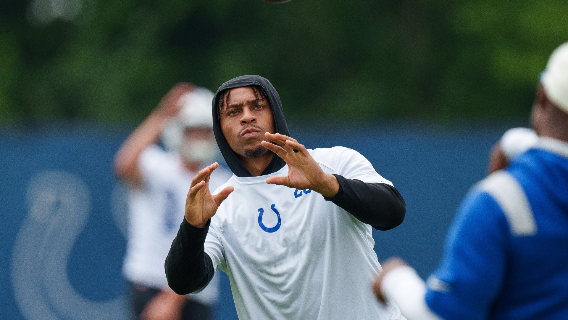 Colts' Jonathan Taylor expresses surprise that NFL's top free