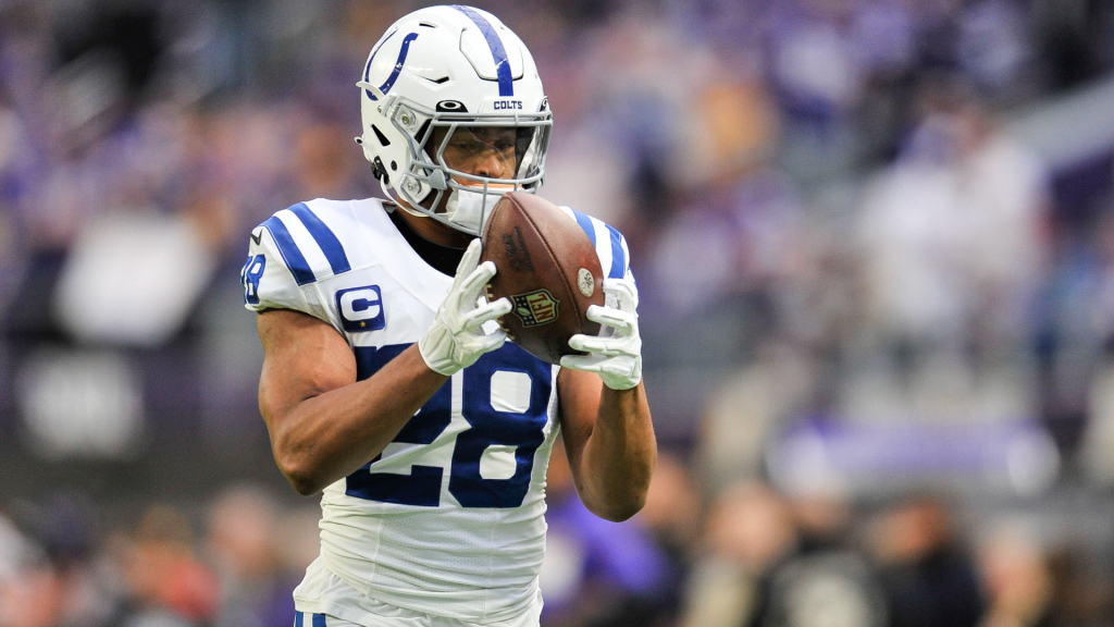 Miami Dolphins still reportedly interested in Colts RB Jonathan Taylor - A  to Z Sports