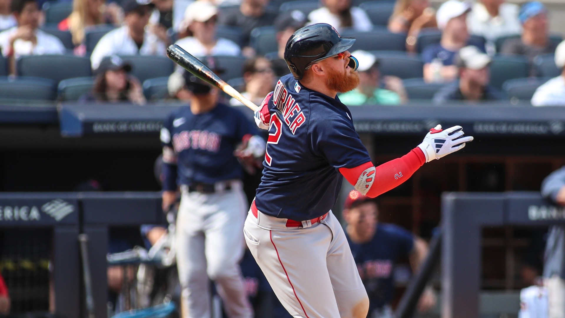 Turner comes up clutch, Red Sox complete sweep of Yankees