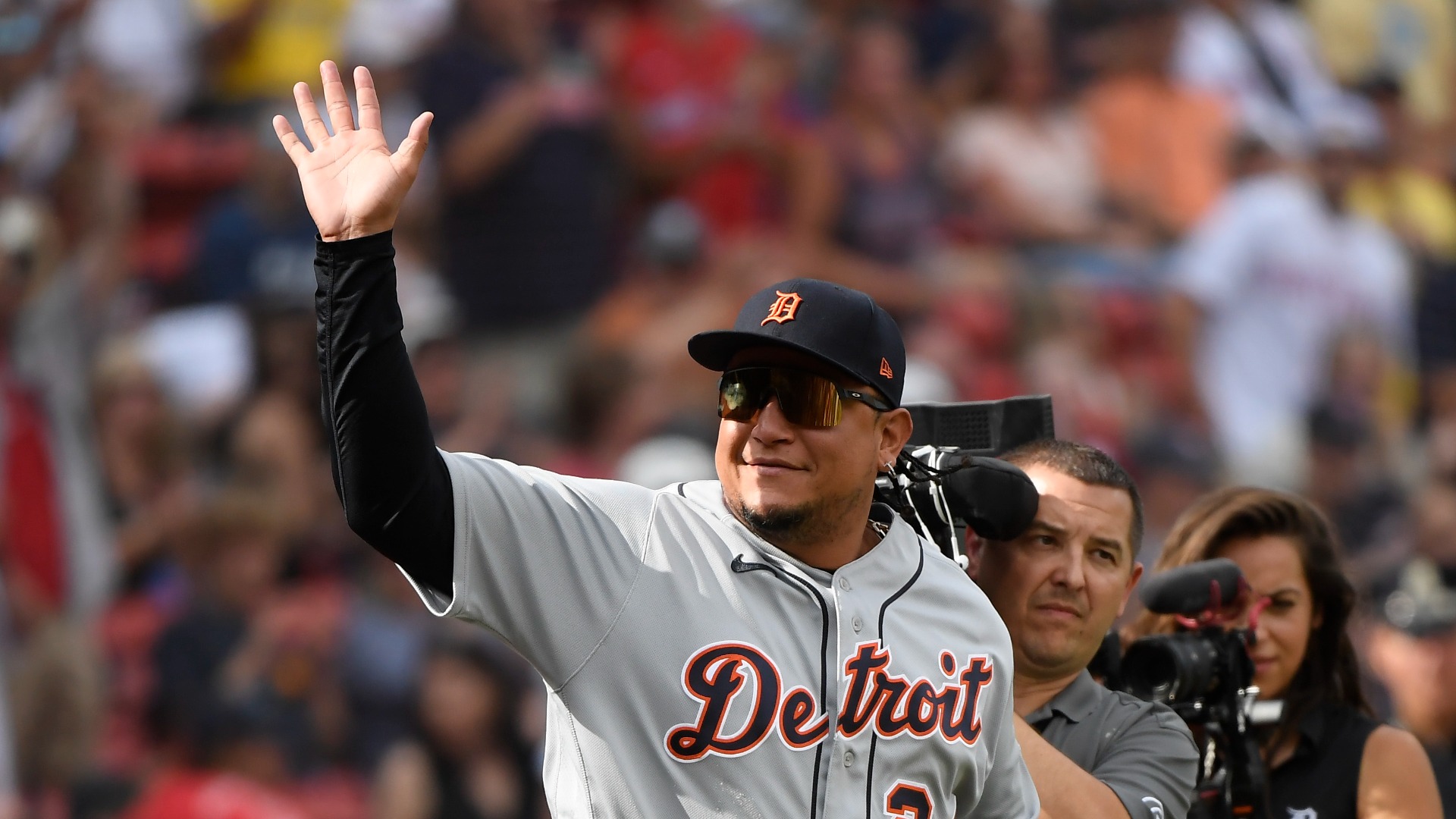 How Miguel Cabrera Felt About Red Sox Fans' Standing Ovation
