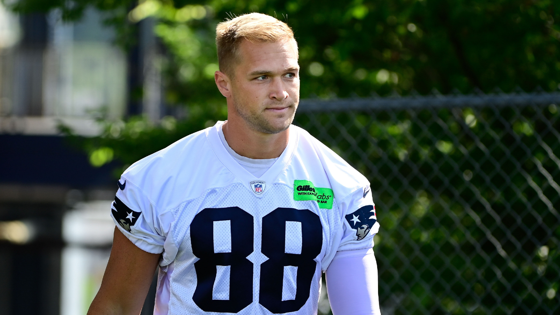 Tight End Mike Gesicki meets with the media