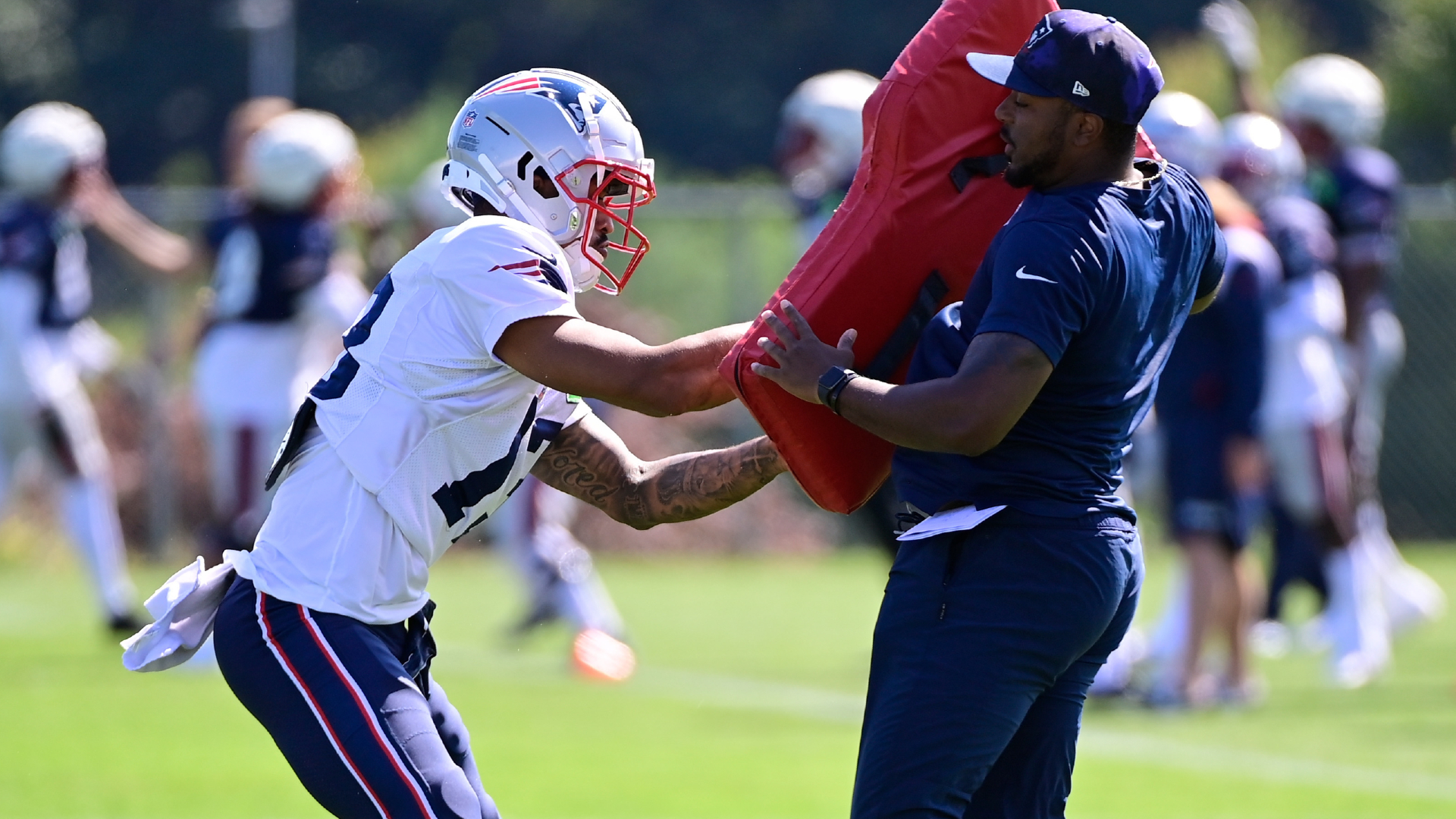 Patriots Training Camp Battle: Nick Folk vs Chad Ryland