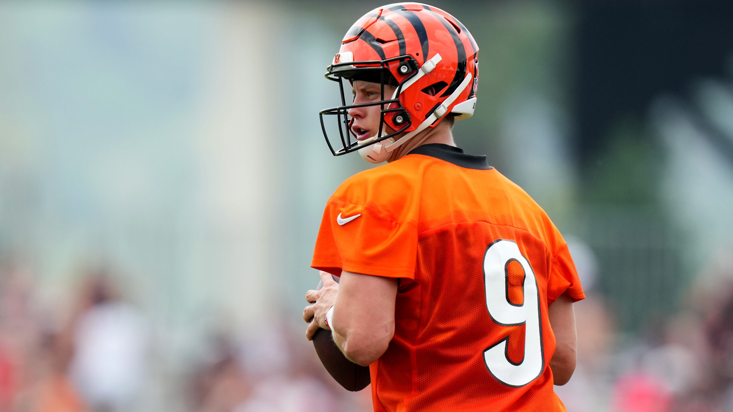 Report: There's 'optimism' that Bengals QB Joe Burrow will play in