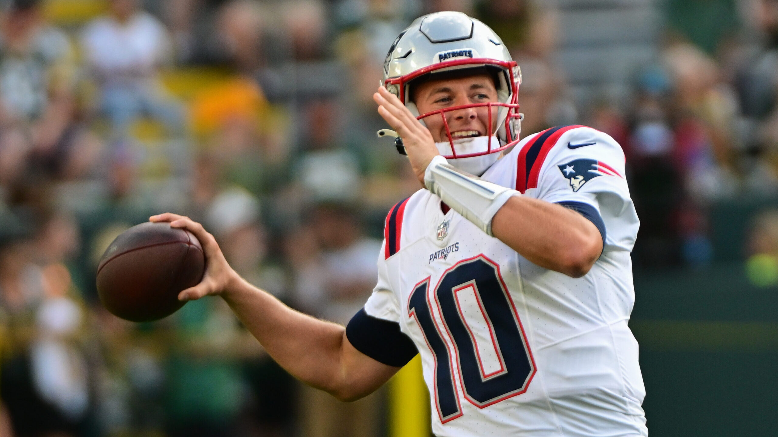 Patriots: Confidence In New England QB Mac Jones Despite Benching