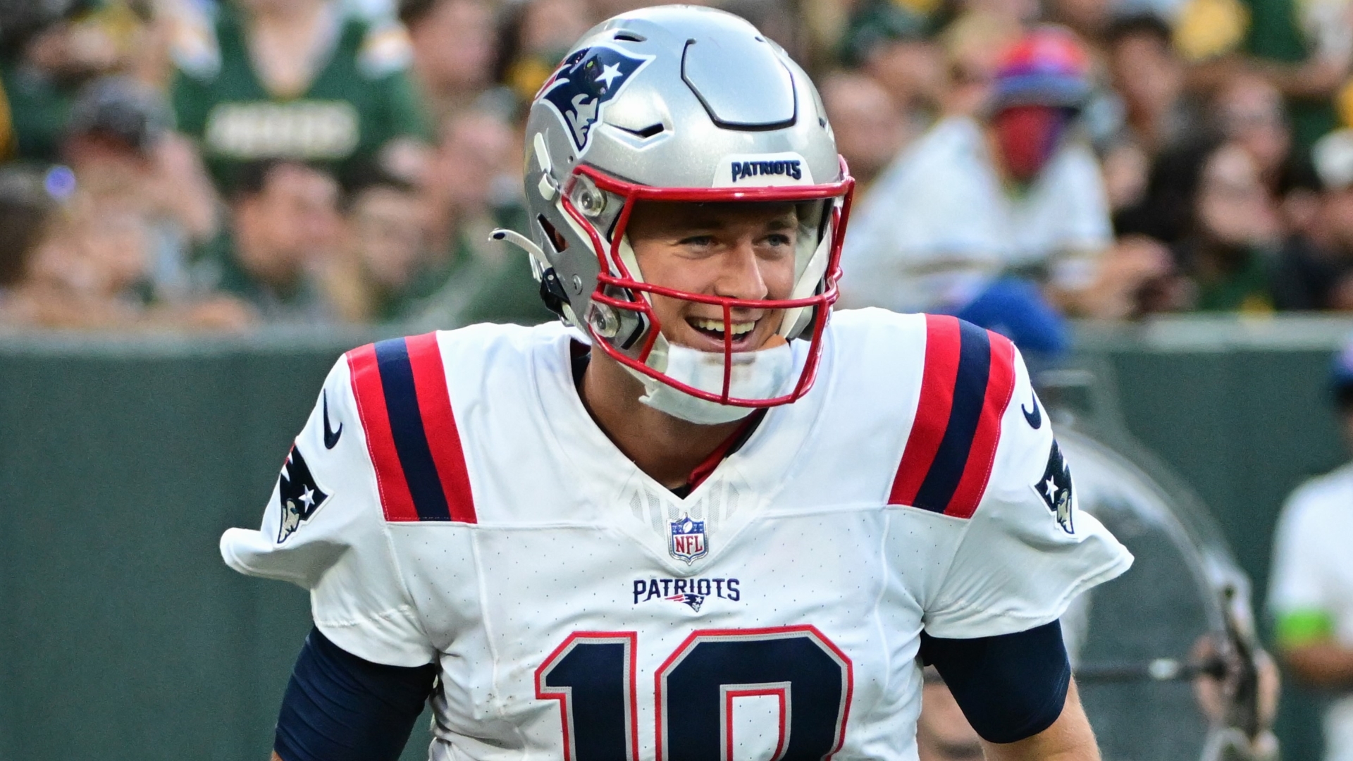 Raiders reportedly could try to trade for Patriots QB Mac Jones