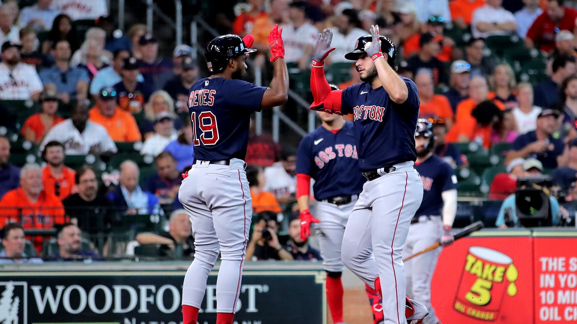 Wilyer Abreu absolutely crushes his first major league home run - CBS Boston