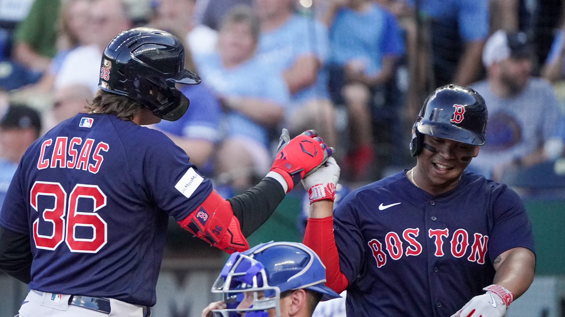 Verdugo delivers big hit as Red Sox rebound against Royals