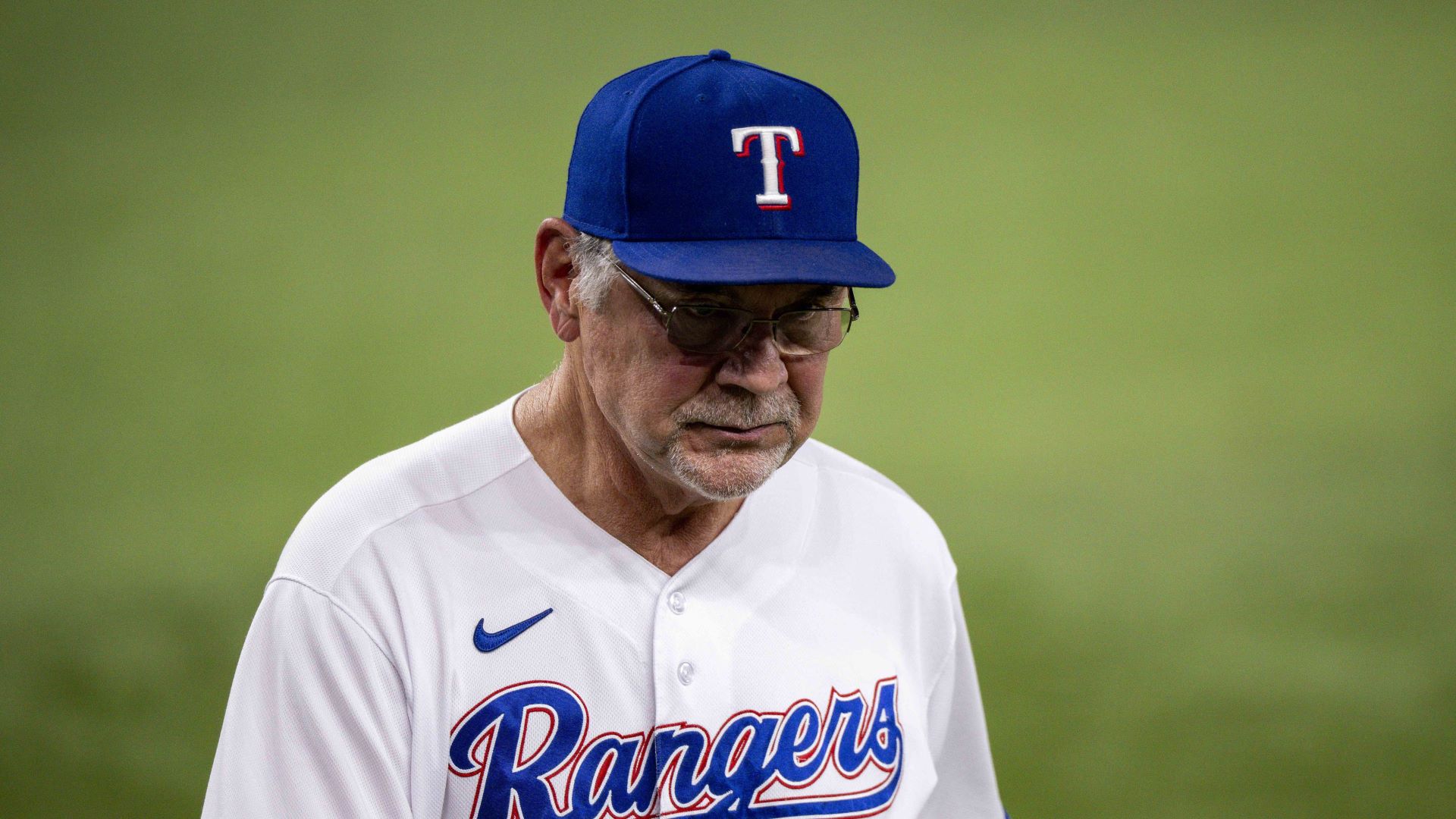 Bruce Bochy Ejected First Time as Rangers Manager