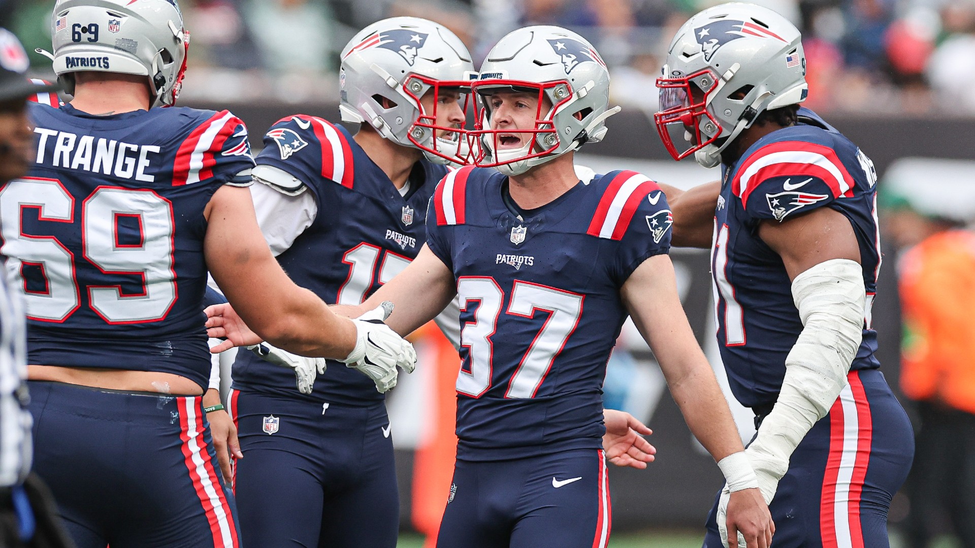 Patriots trade kicker Nick Folk to Titans: Why New England is betting on  Chad Ryland - The Athletic