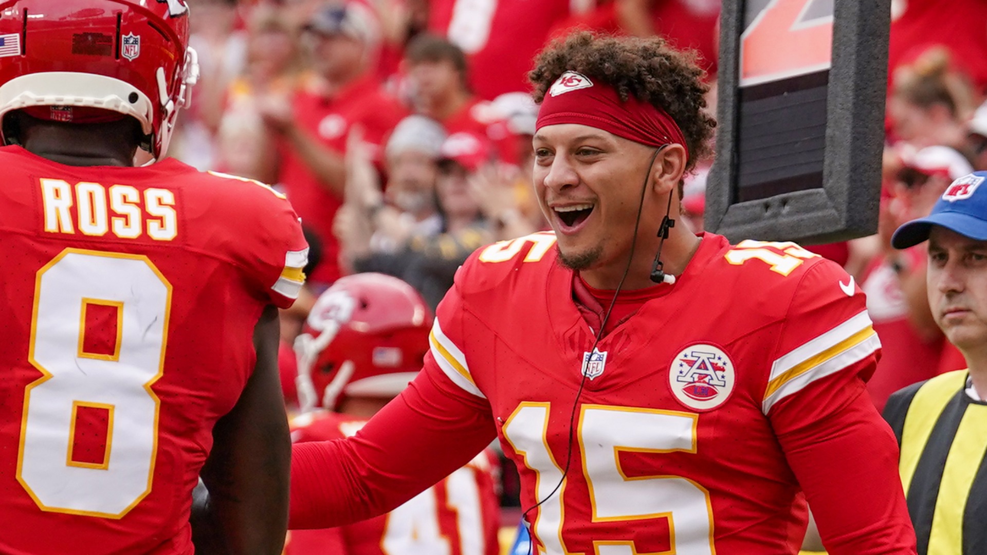 Travis Kelce injury shifts Lions vs. Chiefs odds; NFL, CFB big bets, sharp  action