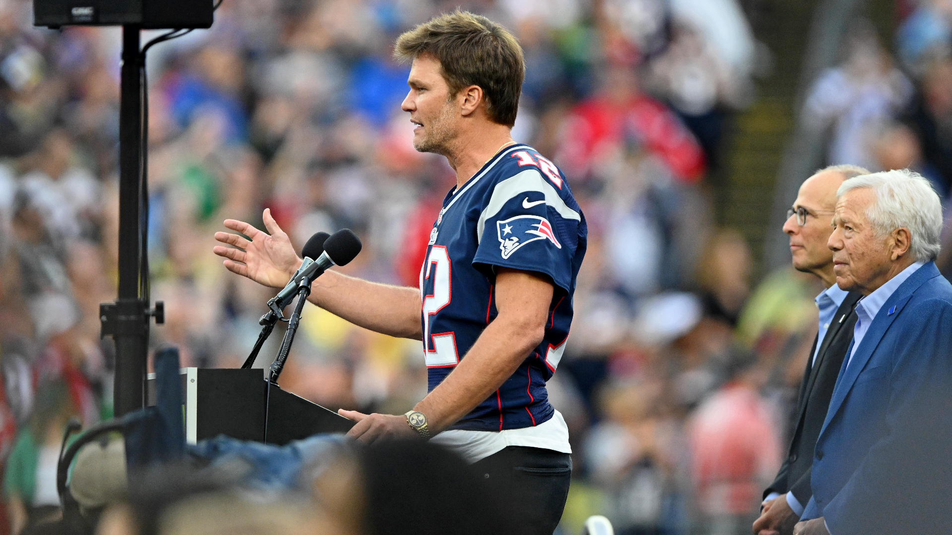 Could Tom Brady Return, Play For Jets? Patriots Legend Weighs In