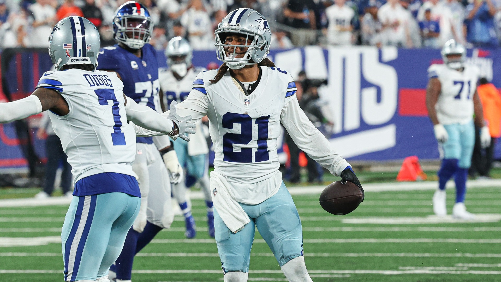 Cowboys acquiring former All-Pro CB Stephon Gilmore from Colts in trade; LB  Leighton Vander Esch returning on 2-year deal