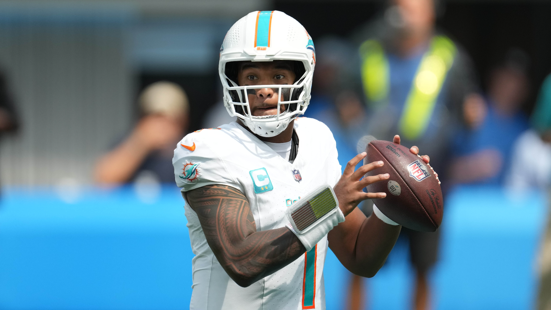 Dolphins win season opener 36-34 over Chargers thanks to career performance  from QB Tua Tagovailoa