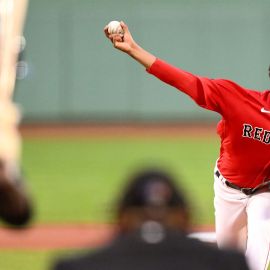 Red Sox Notes: Justin Turner Grateful For Fenway Park Ovation