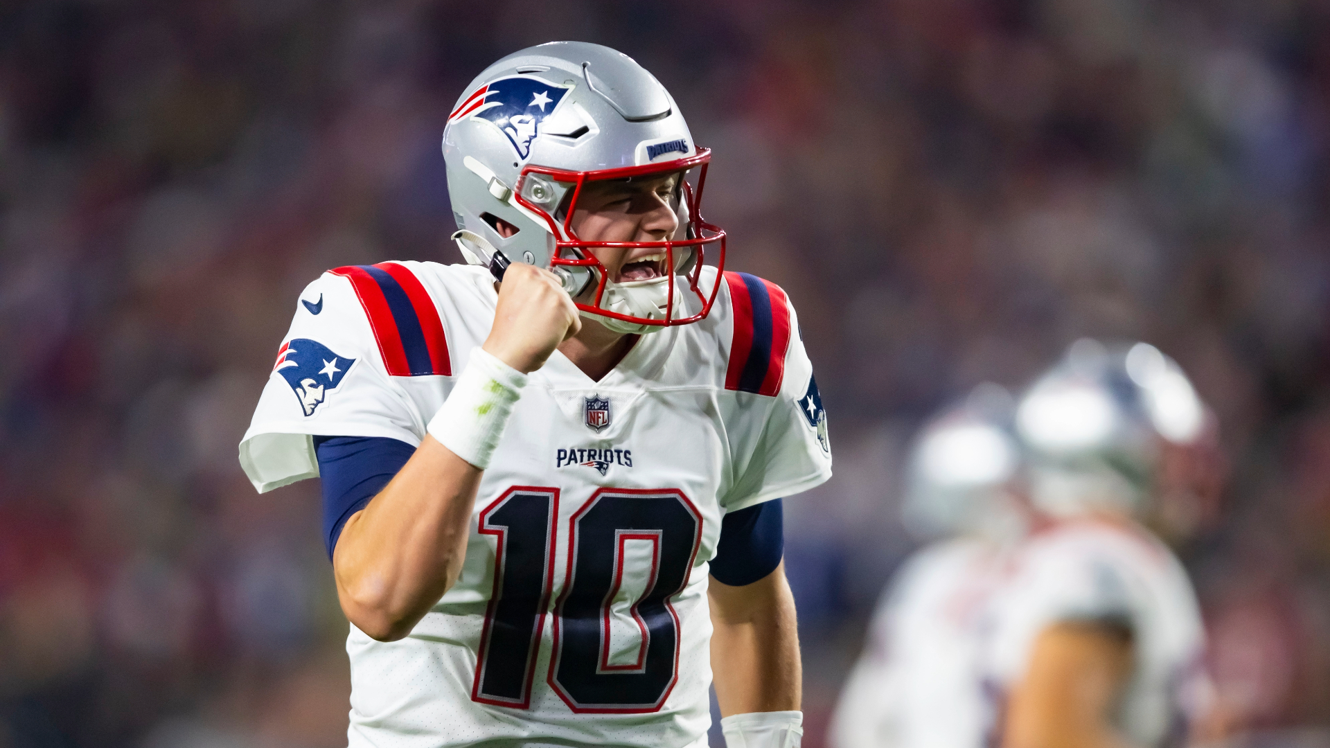Patriots announce new jersey numbers for 14 players