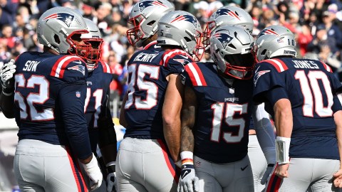 Tino's Jersey Reviews: New England Patriots — The Hofstra Chronicle