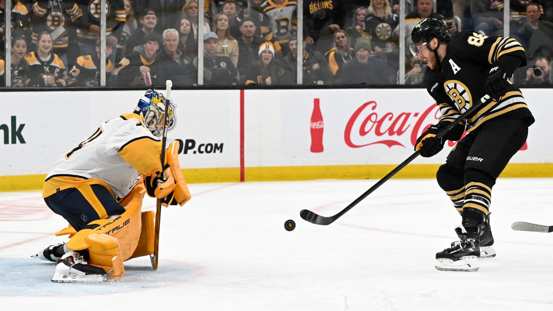 Bruins Playoffs 2019: Charlie Coyle's overtime goal gives Boston 3-2 win  over Columbus in Game 1 (video) 