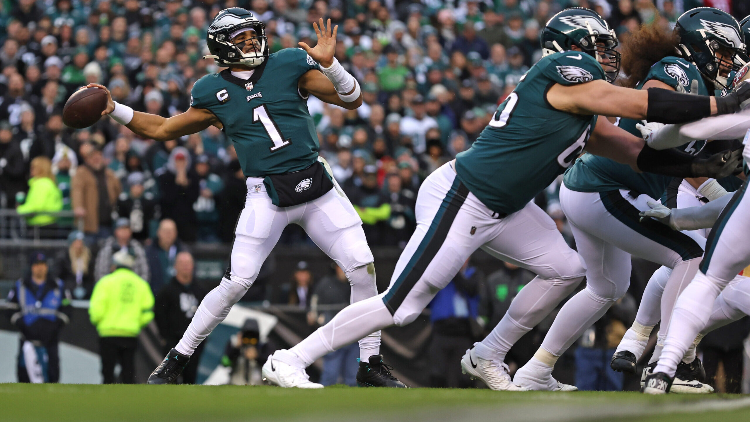 Eagles-Texans Betting Odds & Trends: Bettors All Over Undefeated Eagles