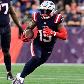 Report: Patriots re-sign Jonathan Jones to a two-year deal