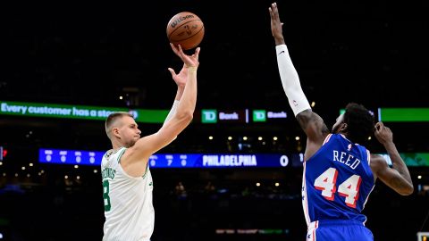 Jayson Tatum gives DeVonta Smith game jersey after hitting the