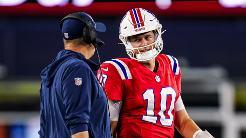 Patriots: Confidence In New England QB Mac Jones Despite Benching? - Sports  Illustrated New England Patriots News, Analysis and More