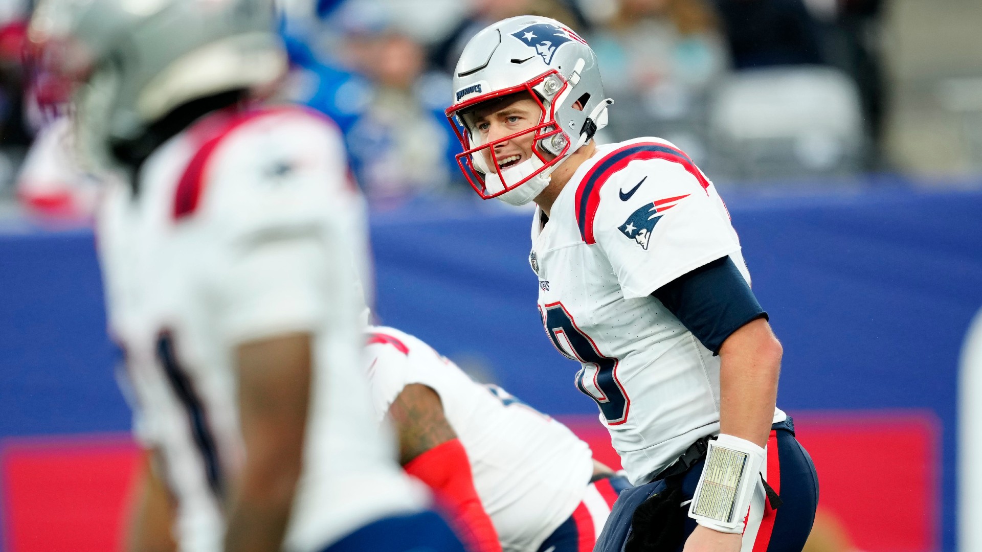 Patriots Lineman Calls Out ‘False Narrative’ In Mac Jones Clip