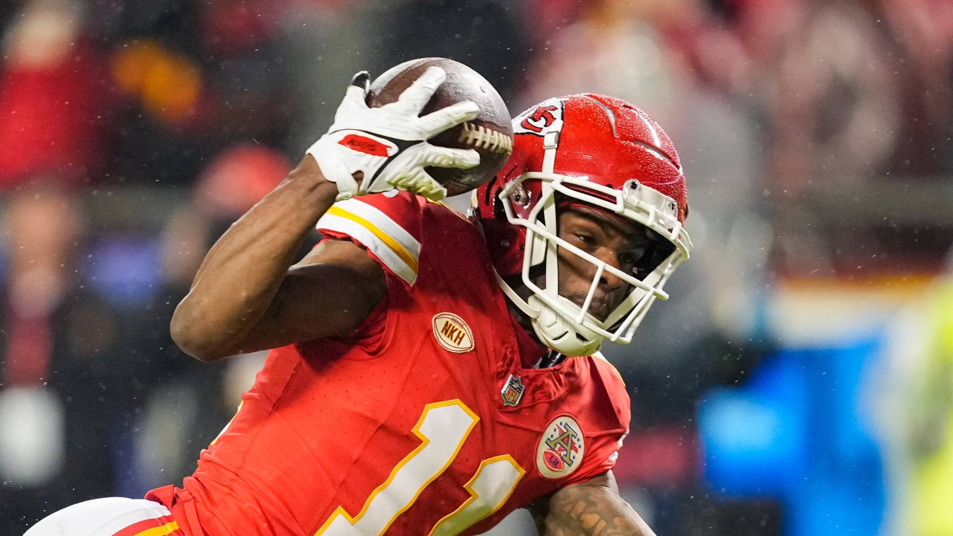 How Patrick Mahomes Reacted To Game-Altering Drop By Chiefs Wideout