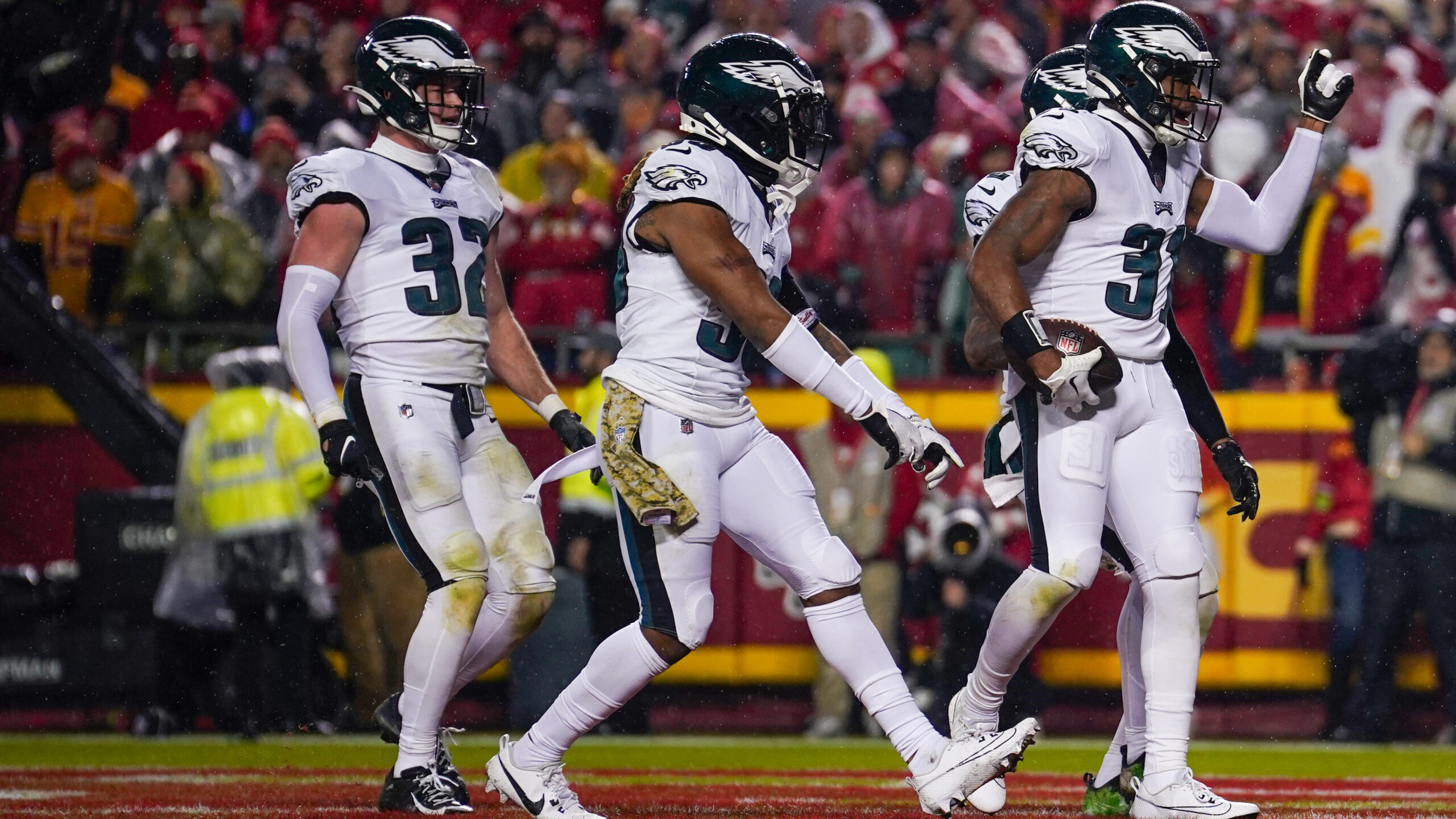 NFL Week 11: Eagles Soar Past Chiefs in Super Bowl Rematch