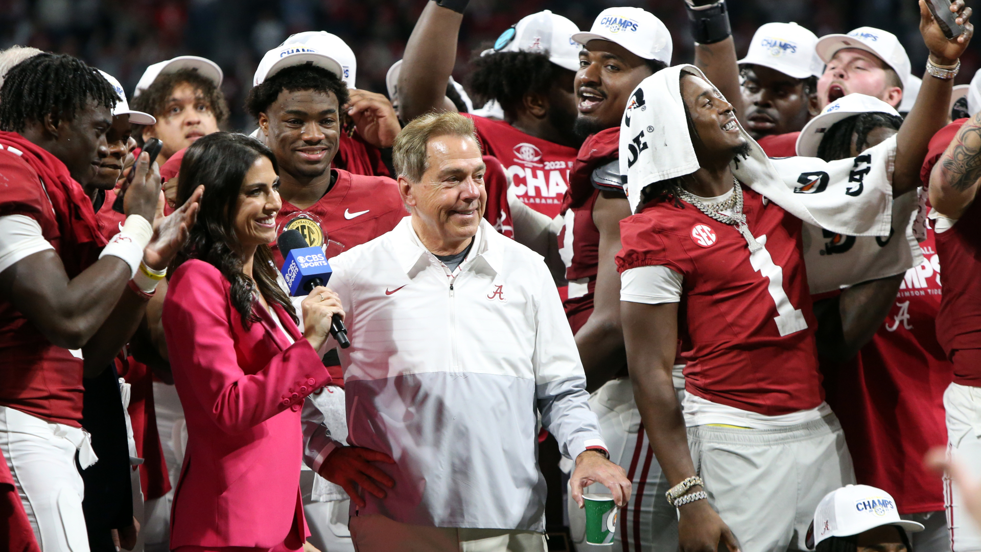 College Football Playoff Spots Revealed: Alabama Squeaks Into No. 4
Seed