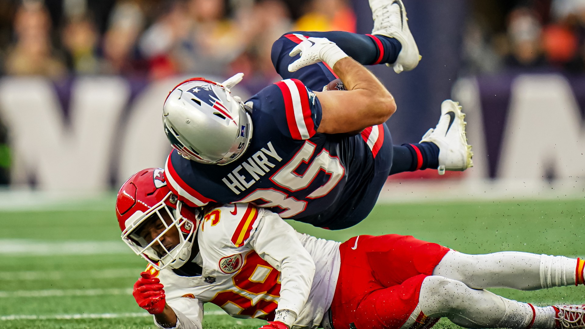 Hunter Henry Knee Injury Prompted This Patriots Roster Move