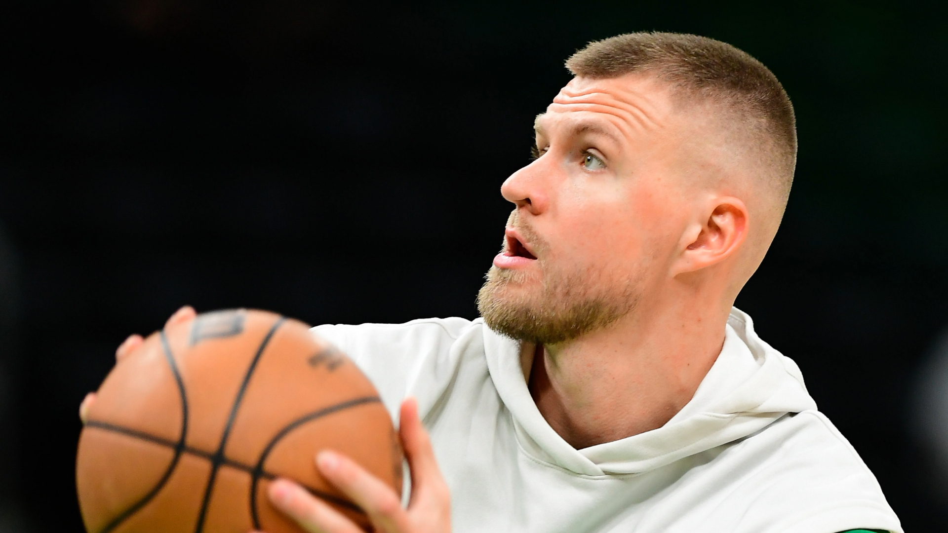 Kristaps Porzingis Cleared For CelticsLakers Christmas Day Battle