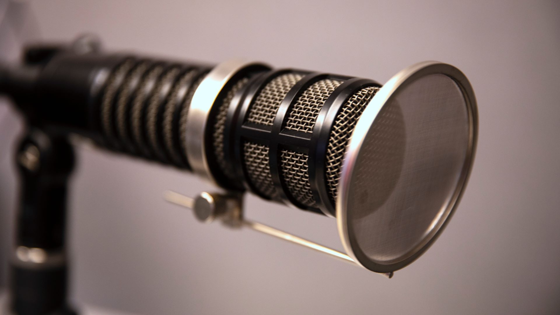 Microphone