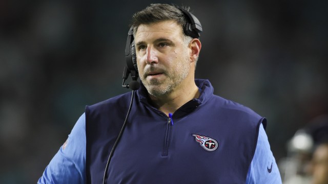 Former Tennessee Titans head coach Mike Vrabel