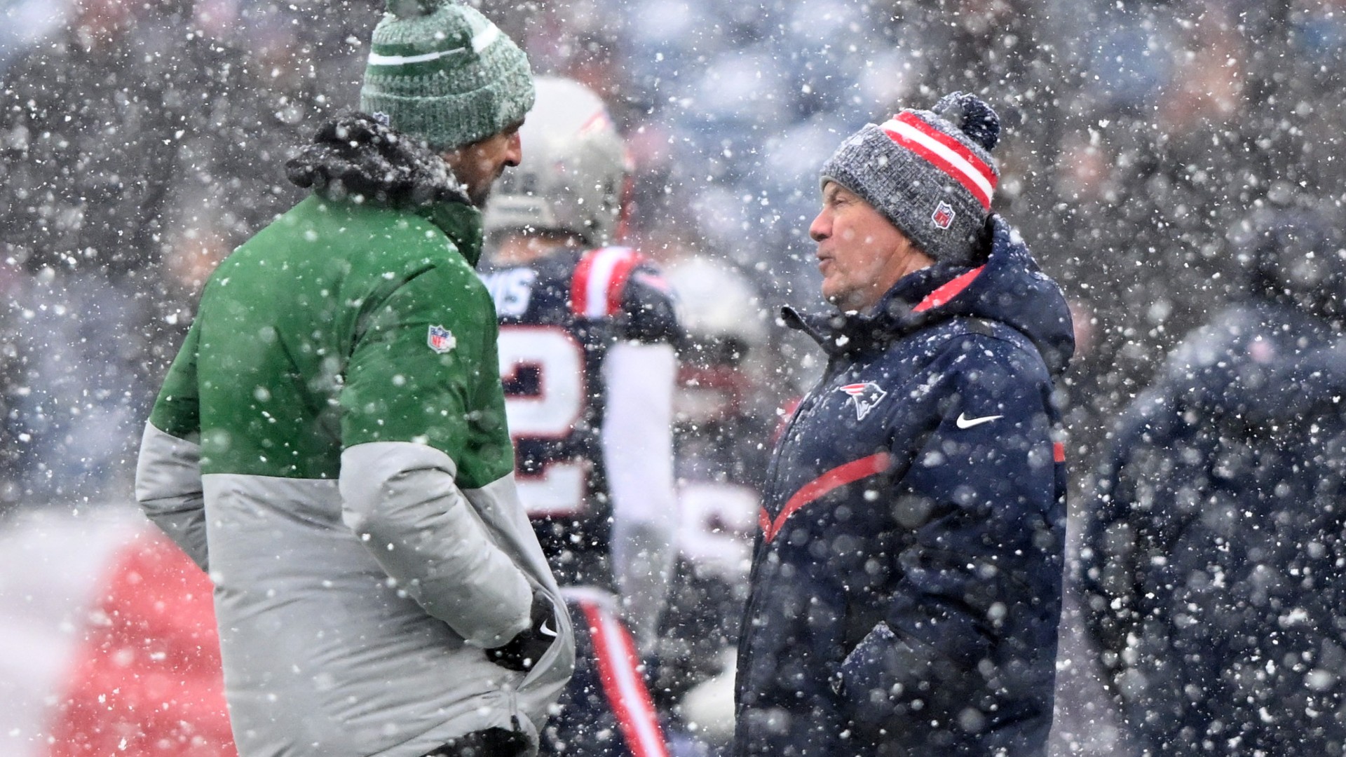 What Aaron Rodgers, Bill Belichick Talked About Before Patriots-Jets