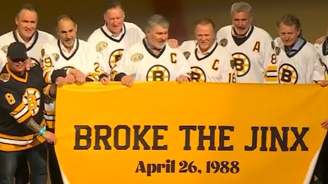 Members of the 1987-88 Boston Bruins