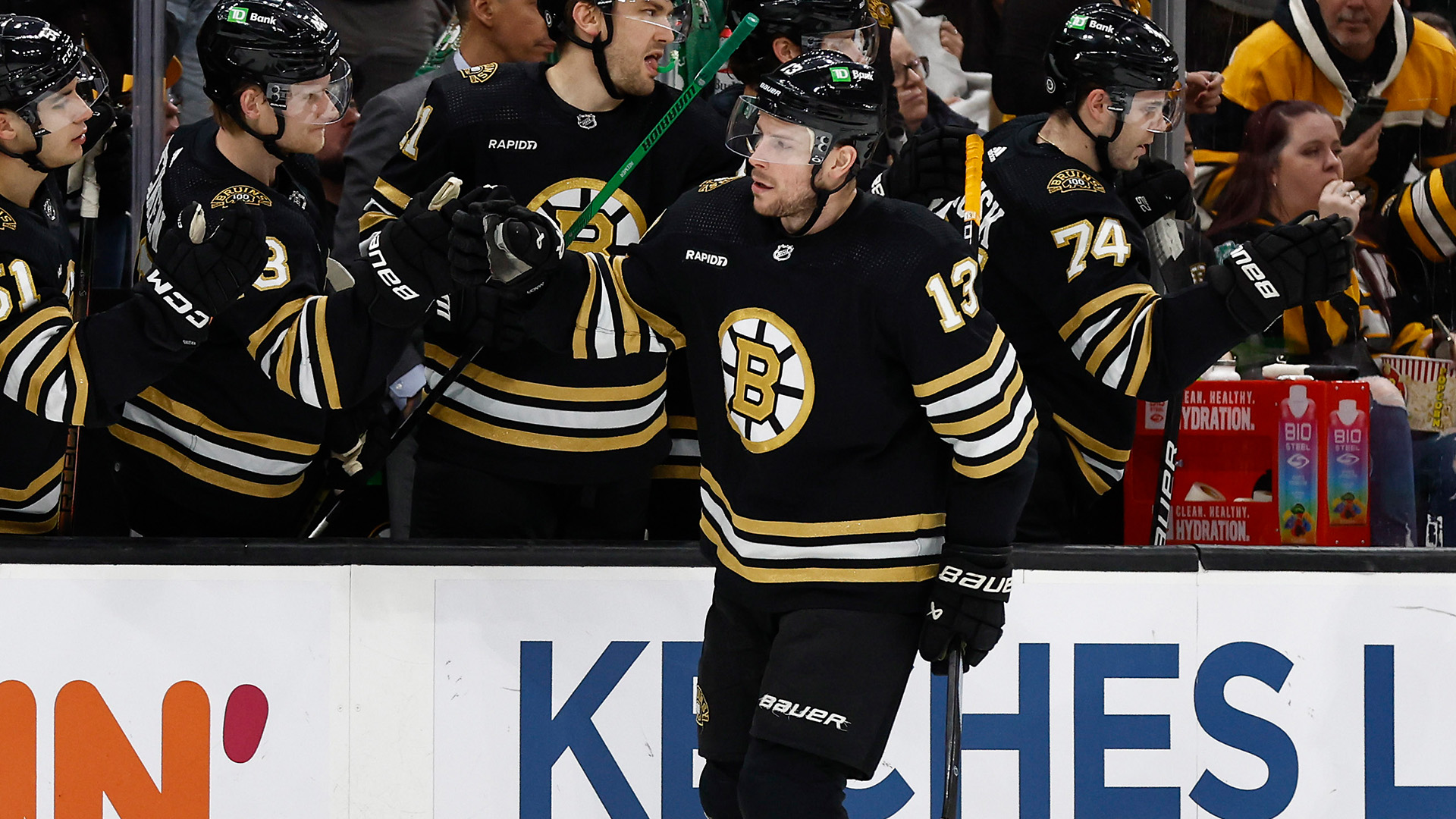Charlie Coyle Cranks Up Heat In Bruins' 4-1 Win Over Jets