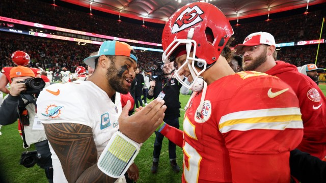 Kansas City Chiefs quarterback Patrick Mahomes and Miami Dolphins quarterback Tua Tagovailoa