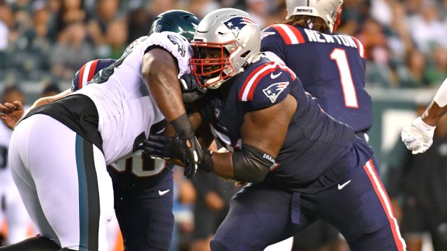 New England Patriots offensive guard Mike Onwenu