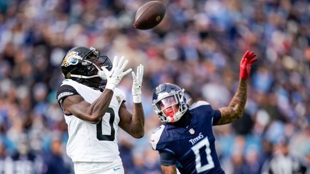 Tennessee Titans wide receiver Calvin Ridley and cornerback Sean Murphy-Bunting