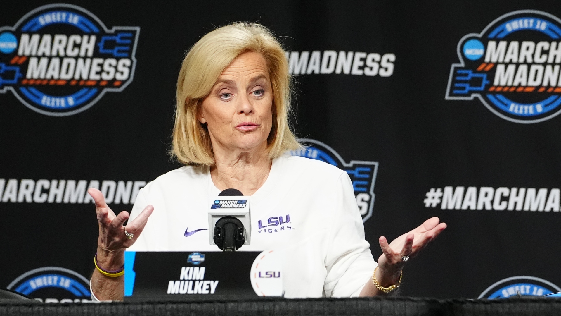 LSU's Kim Mulkey Rips Multiple Media Outlets For Negative Stories