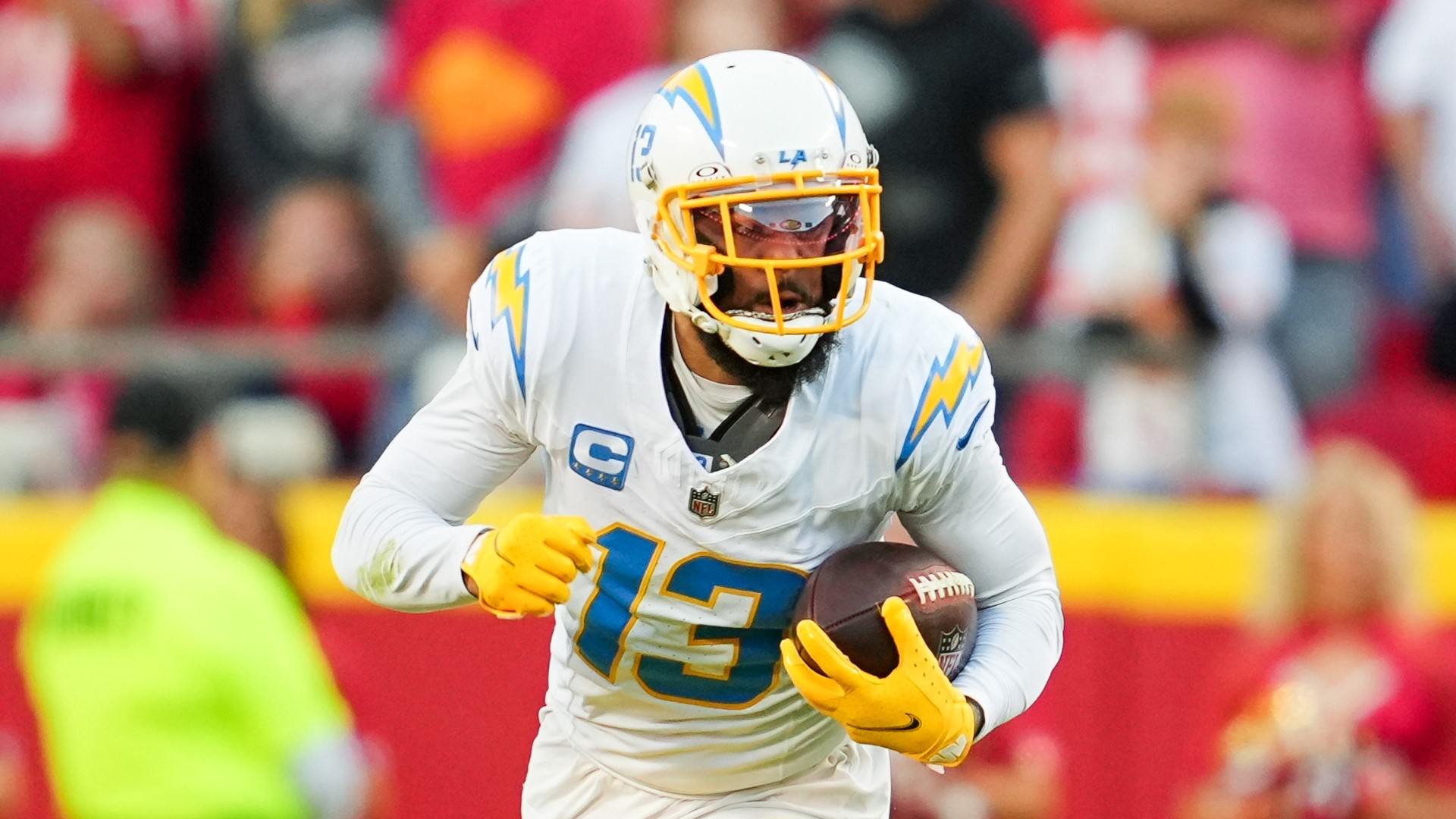 Patriots Reportedly Didn’t Inquire About This Star In Chargers Call